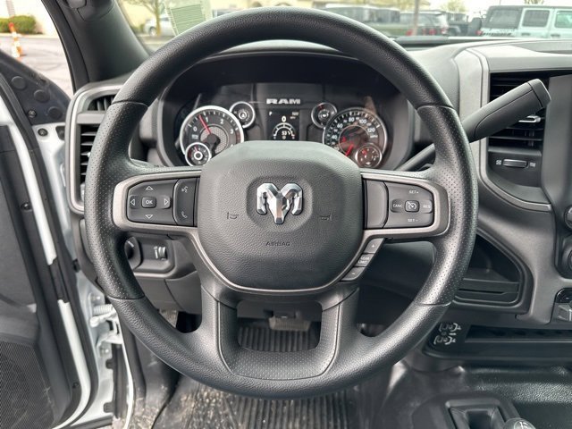 New 2024 RAM 5500 Tradesman w/ Chrome Appearance Group AWD/4WD image 15