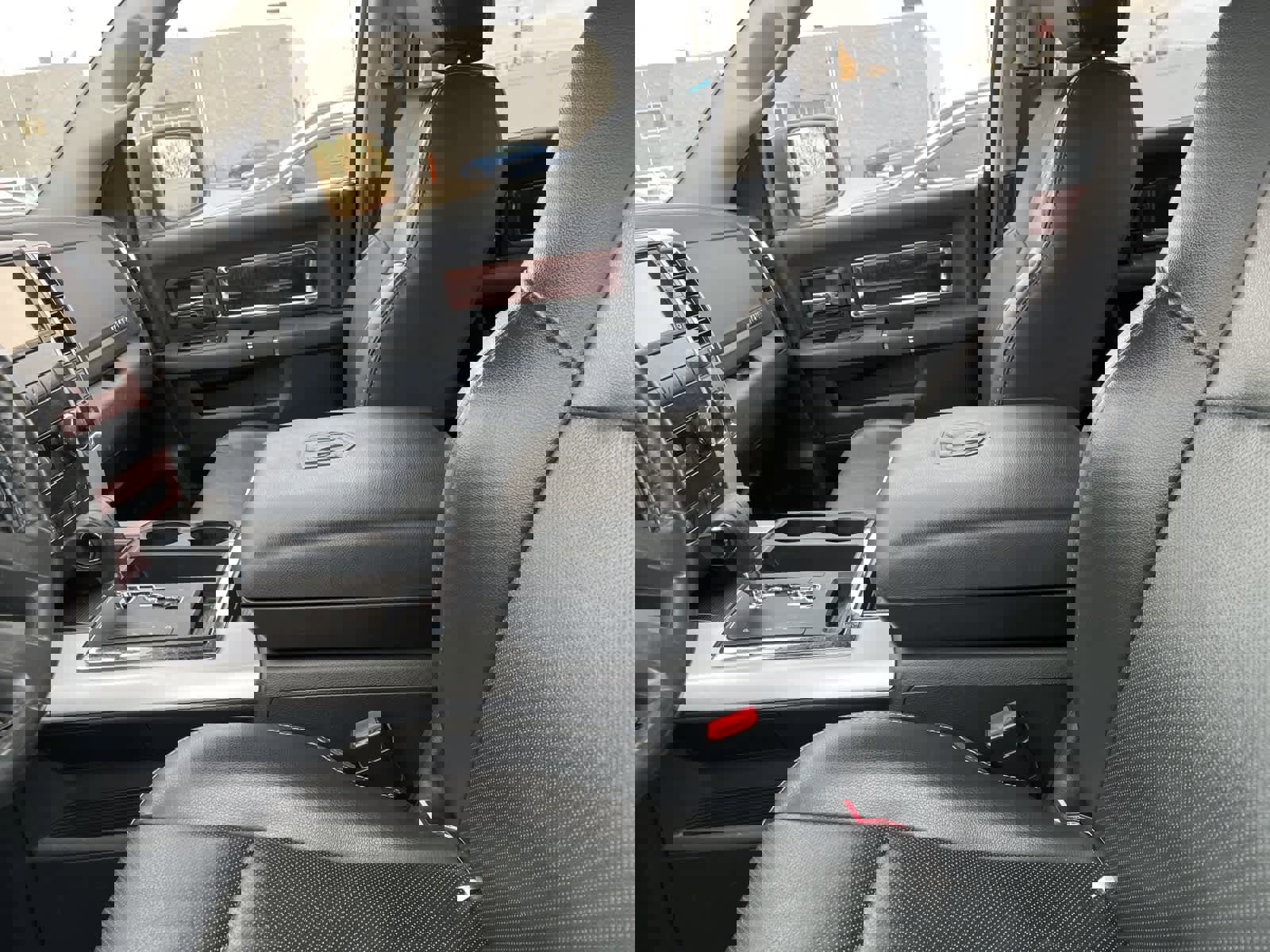 Used 2010 Dodge Ram 1500 Truck Laramie image 23