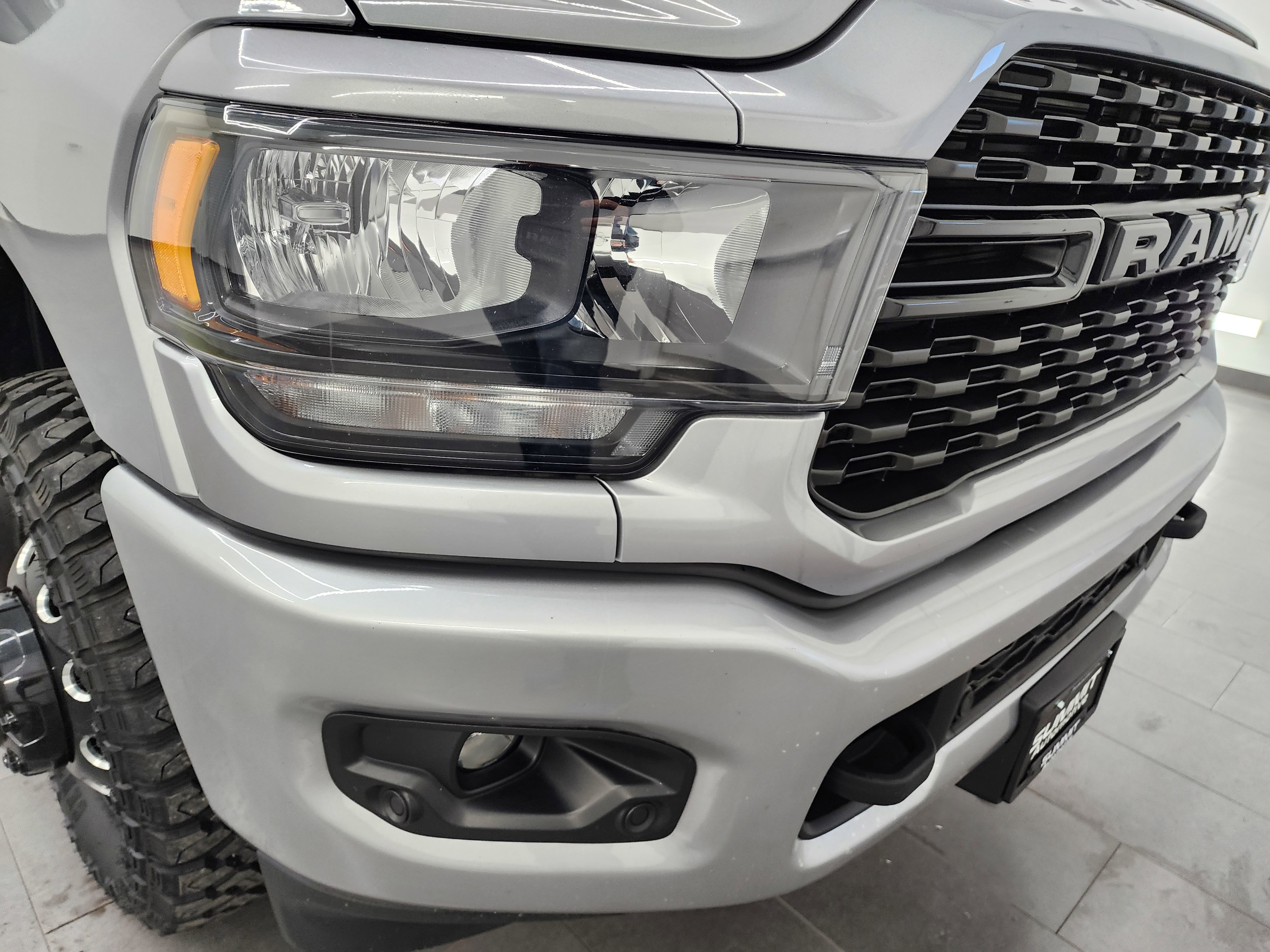 Used 2023 RAM 3500 Big Horn w/ Night Edition image 22