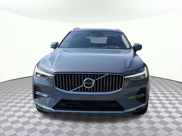 Used 2023 Volvo XC60 T8 Plus AWD/4WD image 8