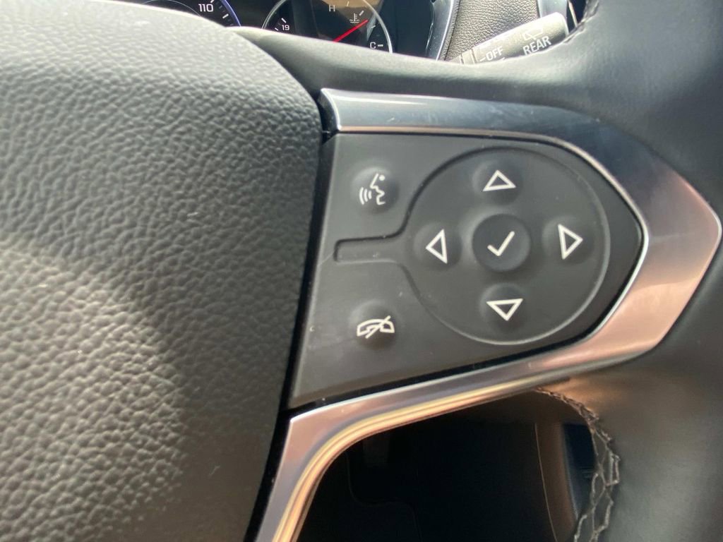 Used 2023 Chevrolet Traverse High Country image 26