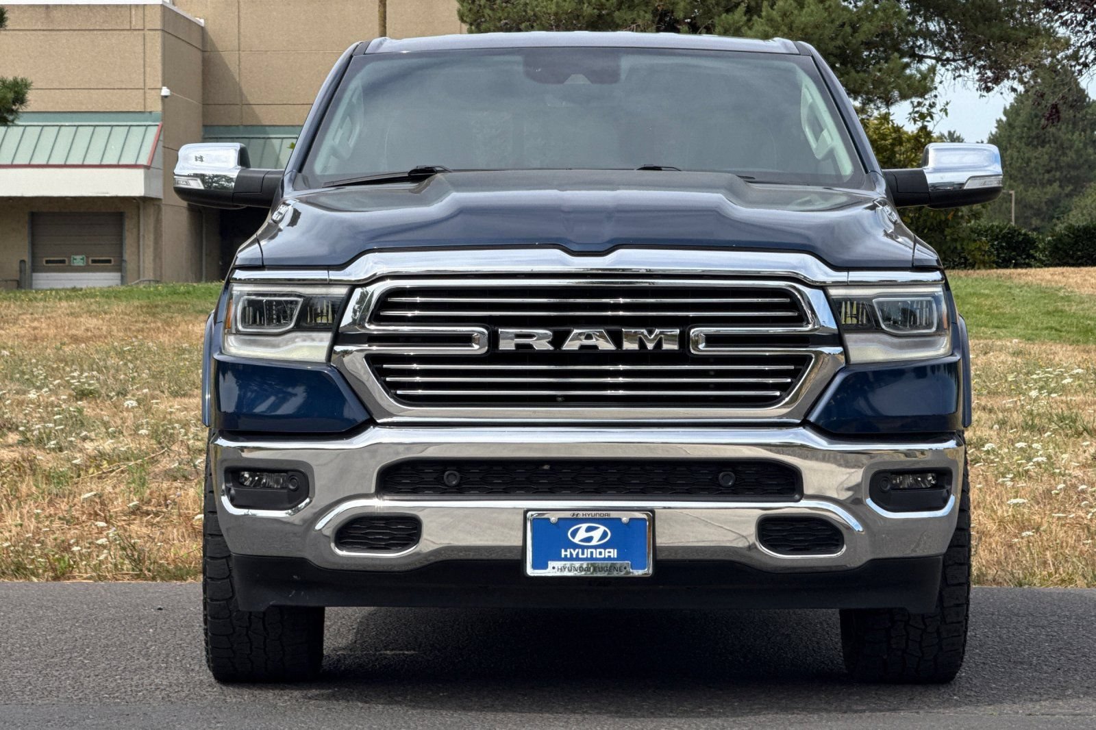 Used 2022 RAM 1500 Laramie AWD/4WD image 8