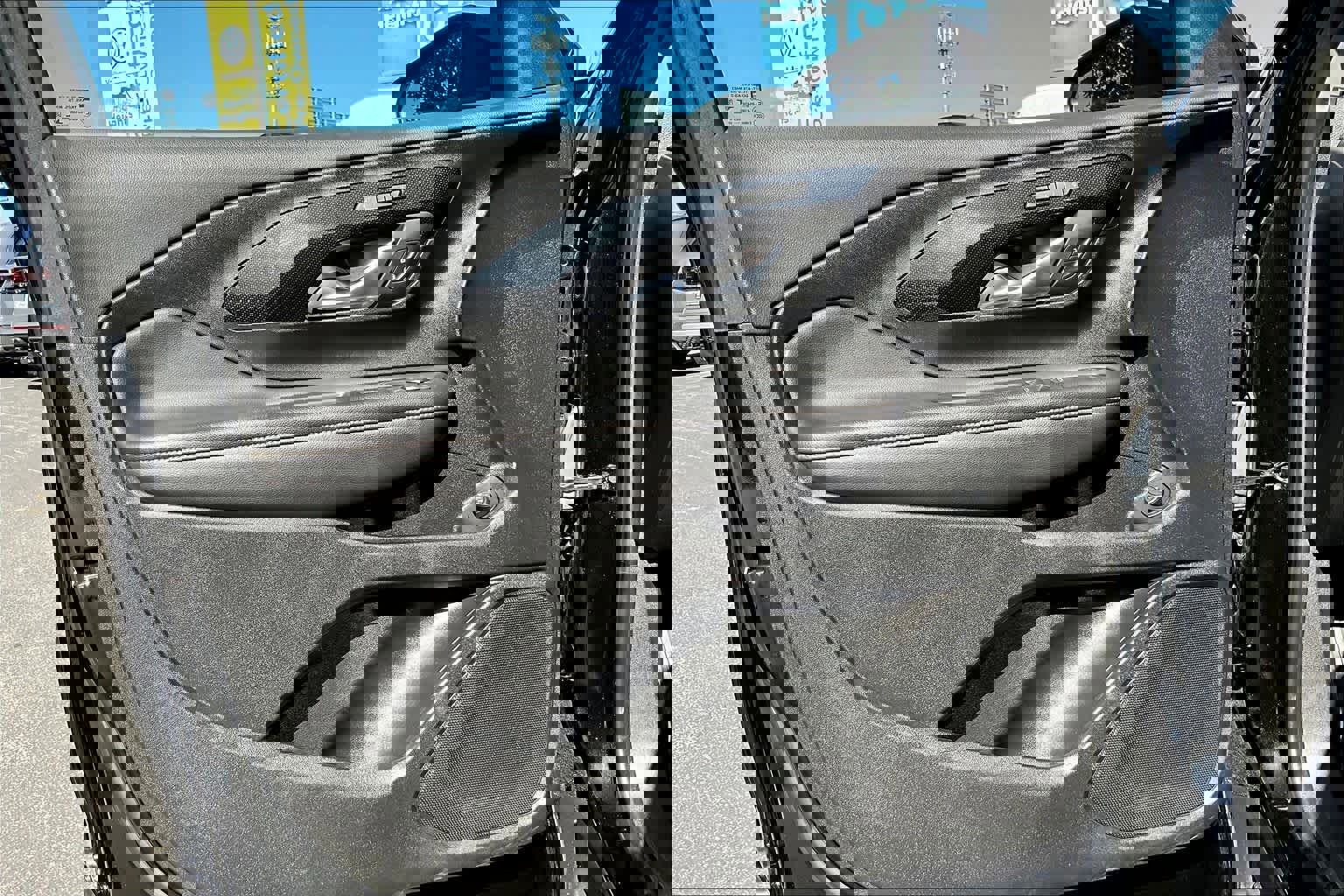 Used 2022 GMC Terrain AT4 image 21