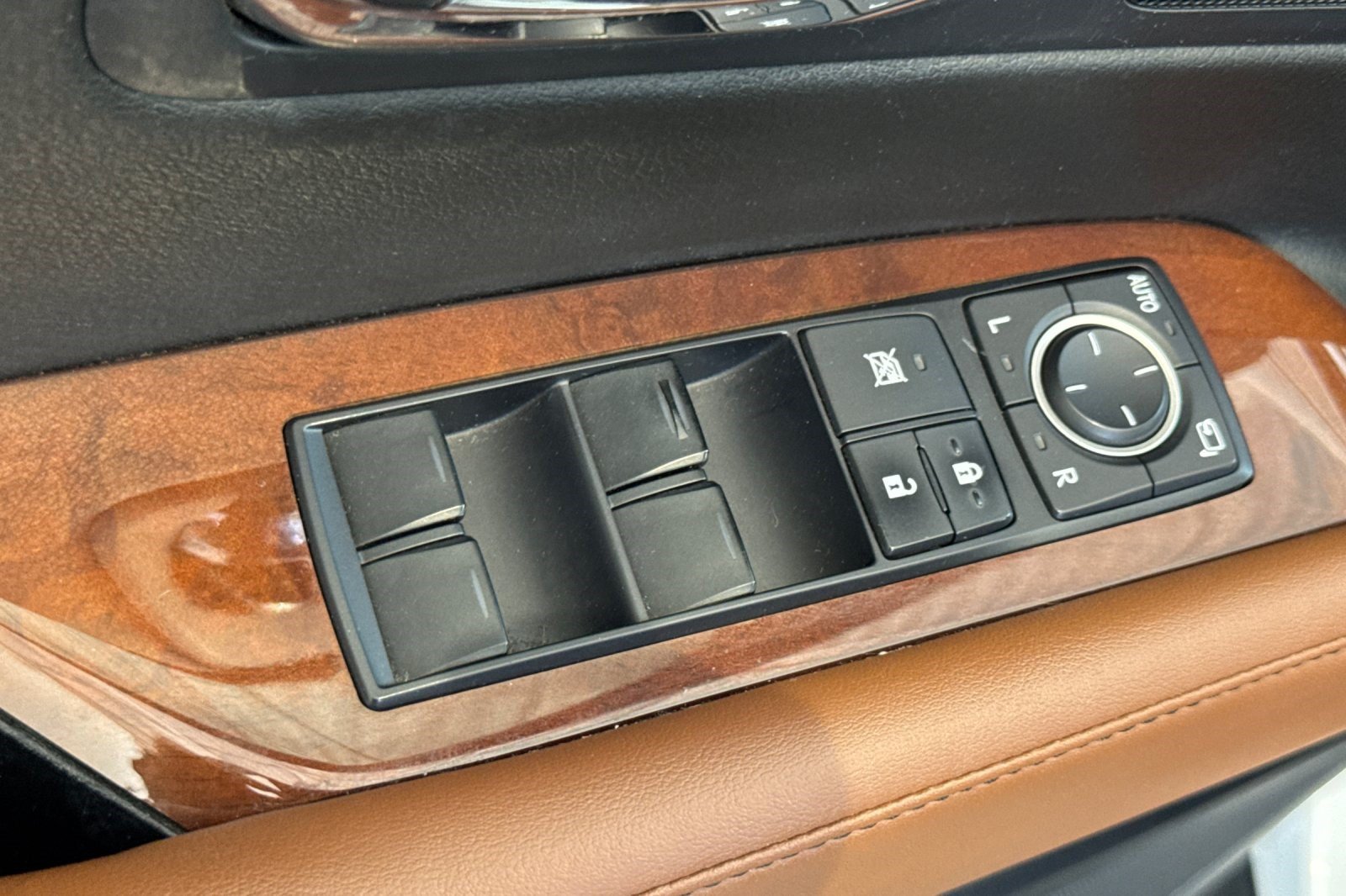 Used 2014 Lexus RX 350 AWD w/ Navigation Package image 13