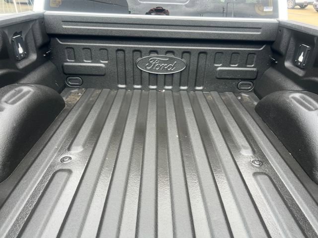 Used 2022 Ford F150 Lariat w/ Equipment Group 501A Mid image 14