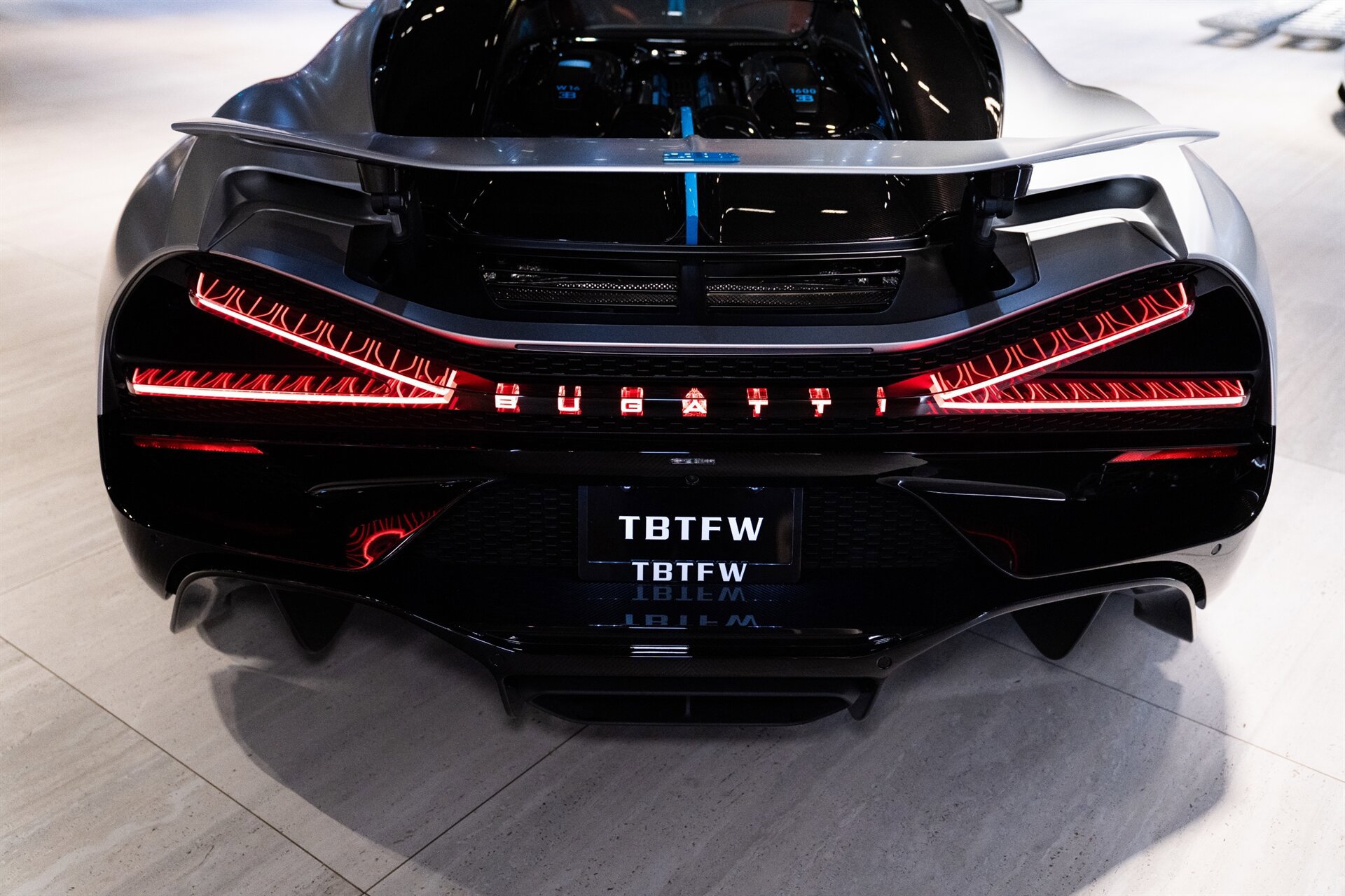 Used 2025 Bugatti Mistral AWD/4WD image 31
