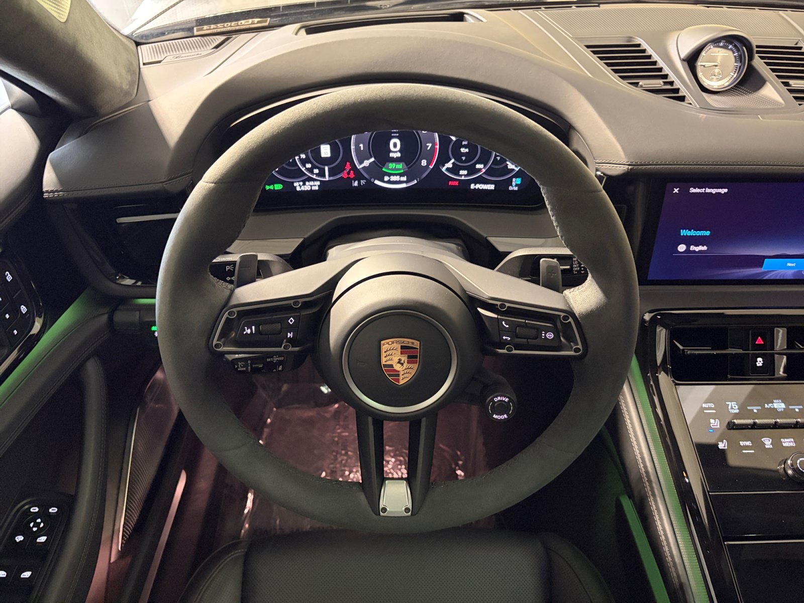 Certified 2026 Porsche Panamera 4 AWD/4WD image 36