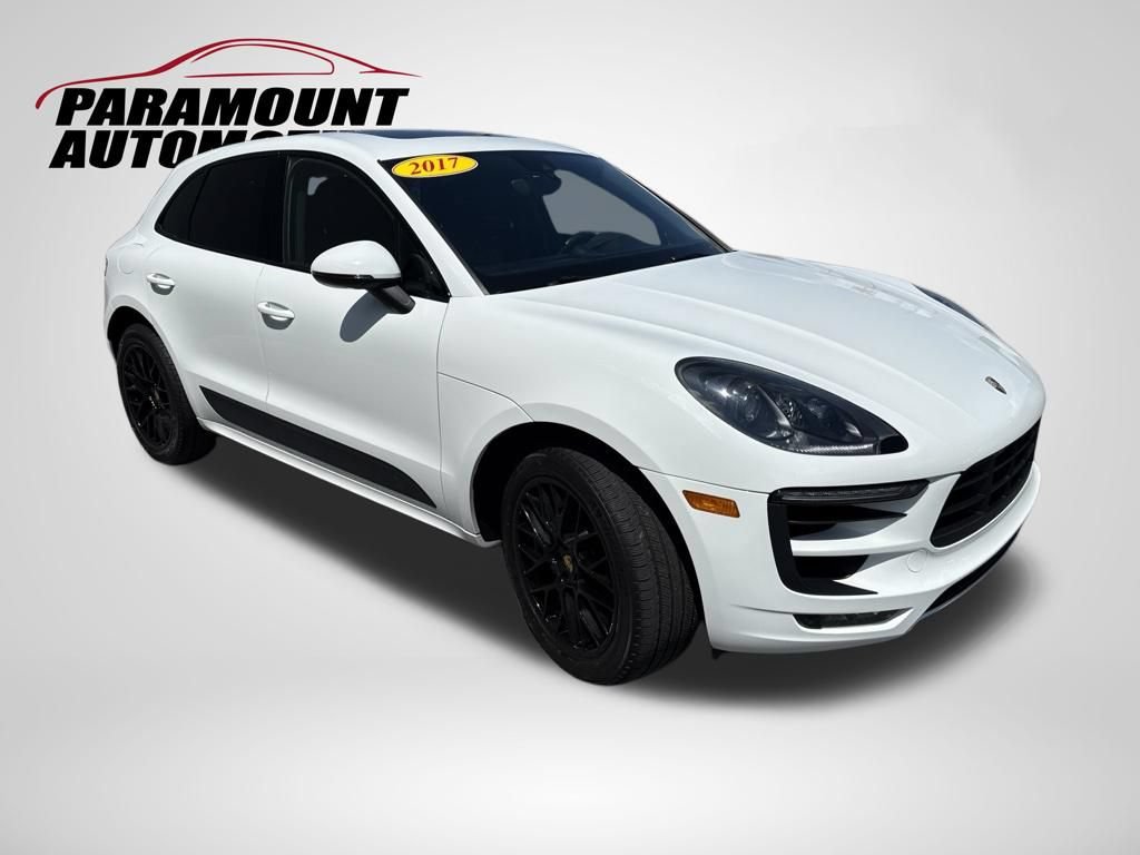 Used 2017 Porsche Macan GTS AWD/4WD image 3