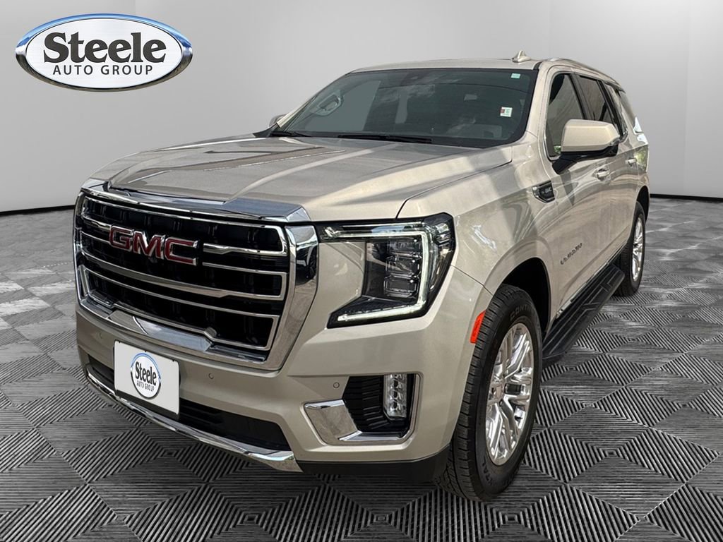 Used 2022 GMC Yukon SLT w/ SLT Premium Package