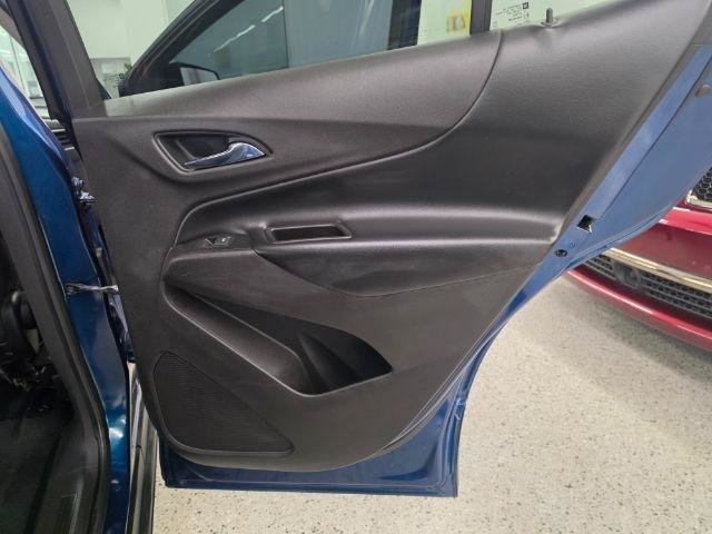 Used 2019 Chevrolet Equinox LT FWD image 36