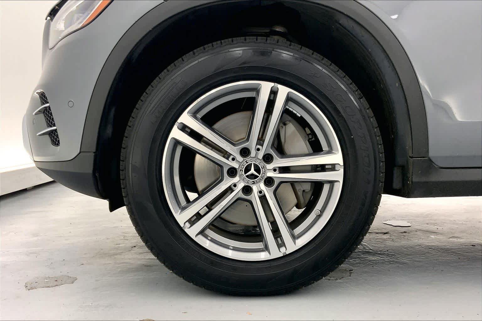 Certified 2022 Mercedes-Benz GLC 300 image 8