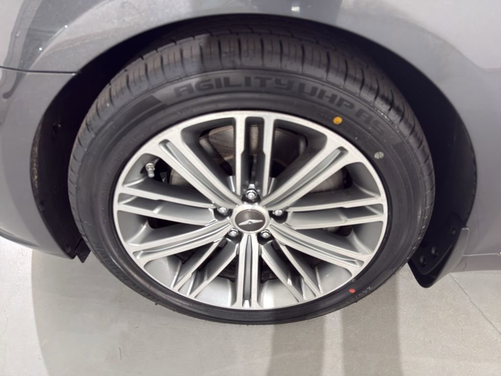 Used 2020 Genesis G80 3.8 RWD image 5