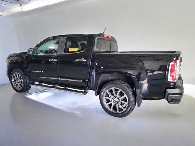 Used 2022 GMC Canyon Denali image 25
