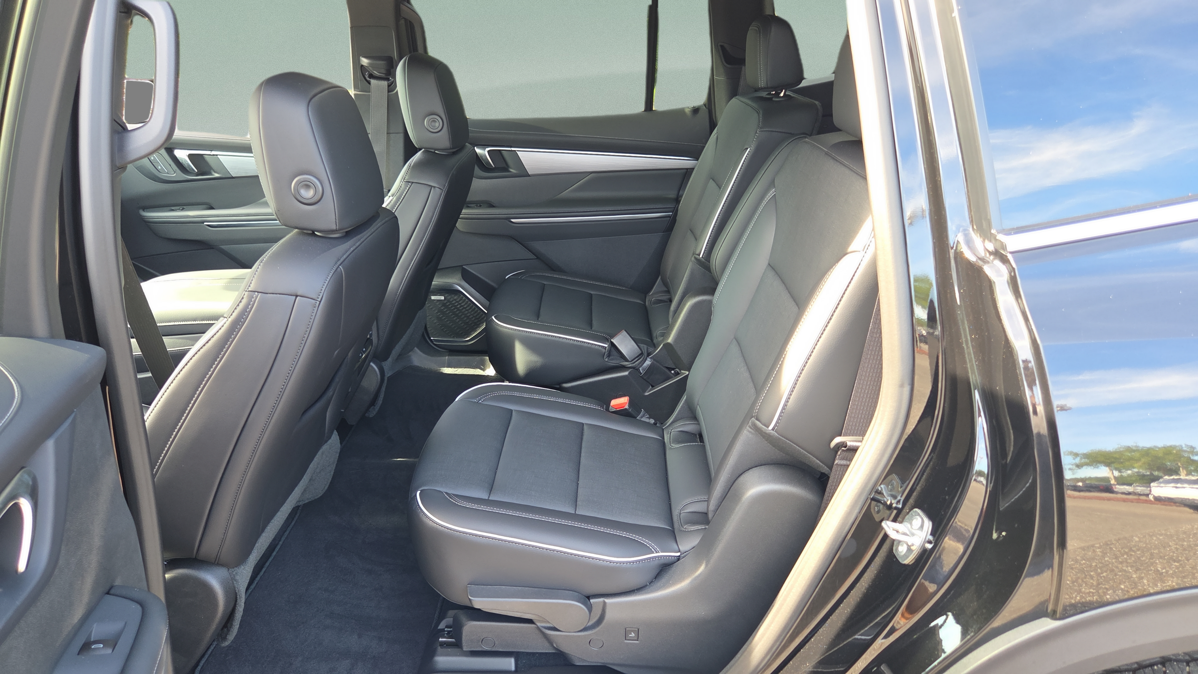 Certified 2026 Buick Enclave Preferred w/ Power Package FWD image 40