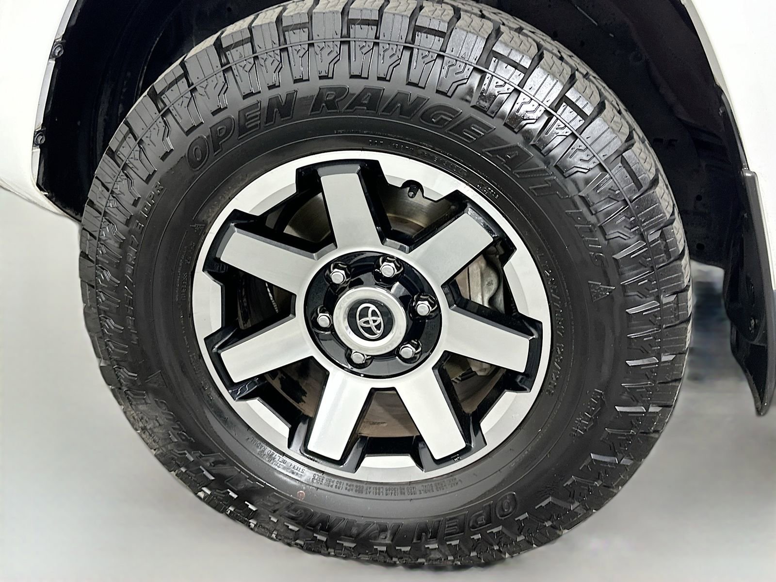 Certified 2023 Toyota 4Runner TRD Off-Road Premium AWD/4WD image 31