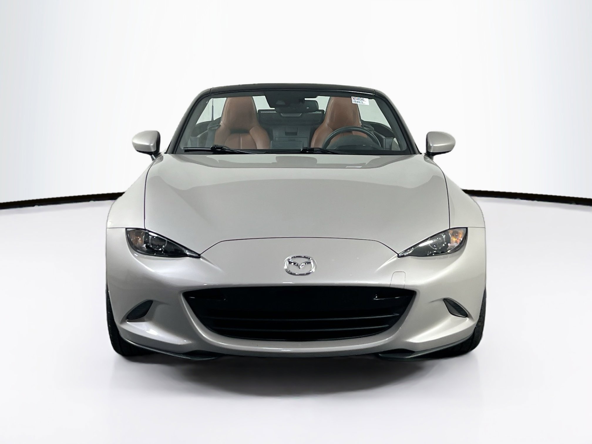 Used 2022 MAZDA MX-5 Miata Grand Touring image 2