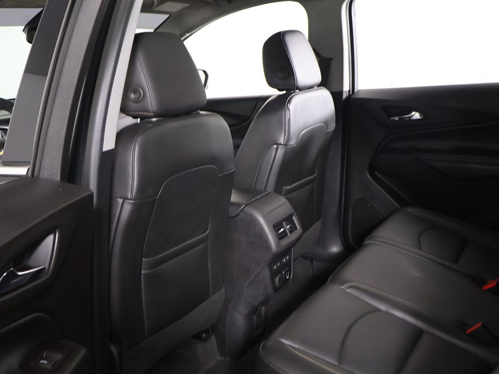 Used 2018 Chevrolet Equinox Premier w/ Premier True North Edition AWD/4WD image 31