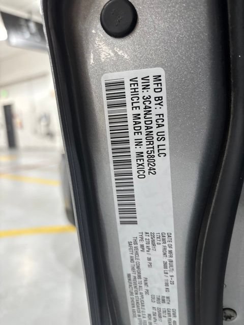 Used 2024 Jeep Compass Sport AWD/4WD image 46