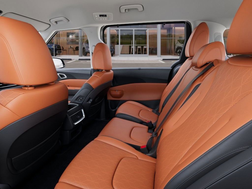 New 2026 Kia Carnival EX FWD image 22