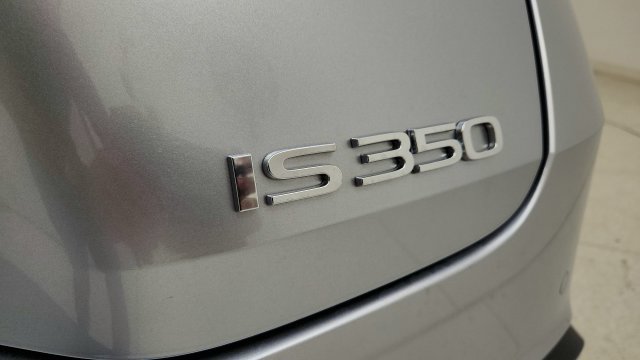 Used 2026 Lexus IS 350 F Sport w/ Technology Package RWD image 36