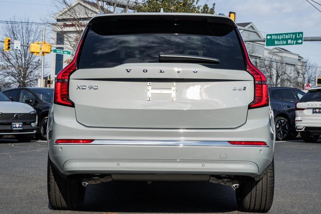 New 2026 Volvo XC90 B6 Ultra w/ Protection Package image 6