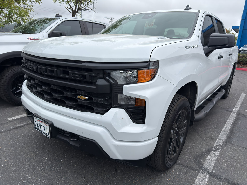 Used 2026 Chevrolet Silverado 1500 Custom AWD/4WD image 3