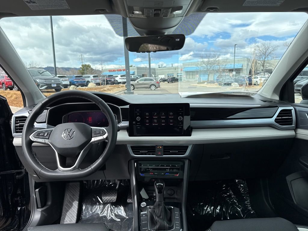 New 2025 Volkswagen Taos SEL image 12