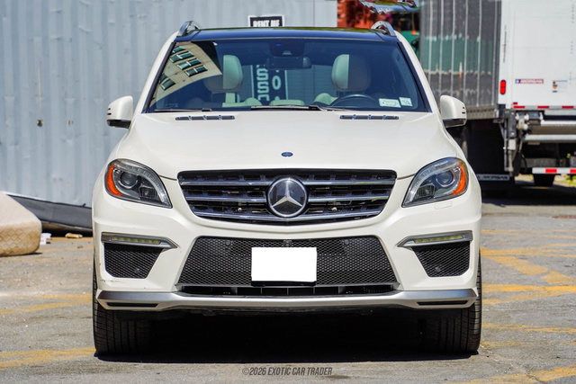 Used 2015 Mercedes-Benz ML 63 AMG 4MATIC image 13