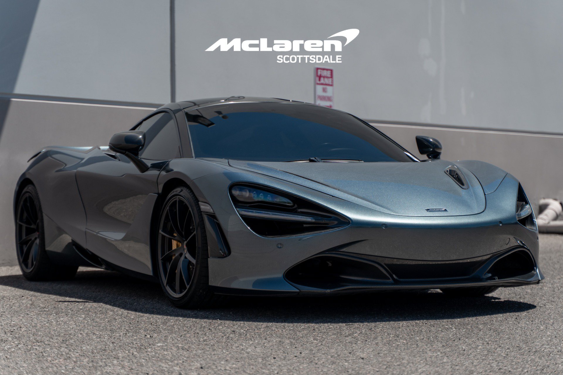 Used 2018 McLaren 720S Performance RWD image 9