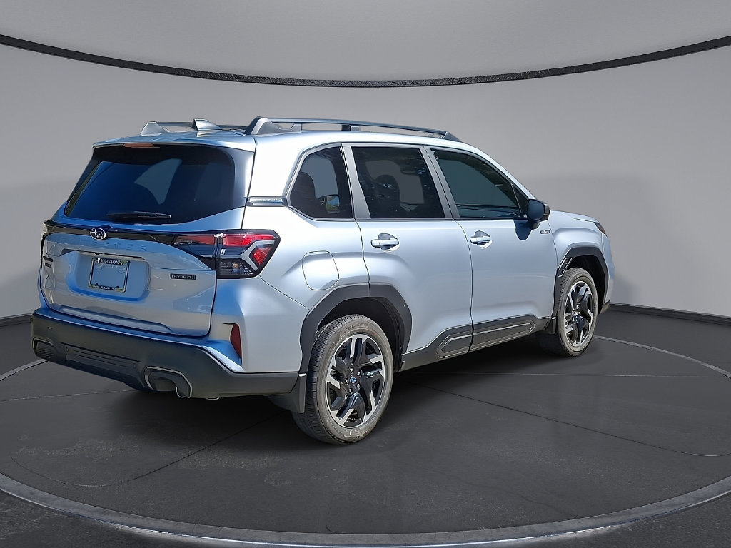 New 2026 Subaru Forester Touring AWD/4WD image 12