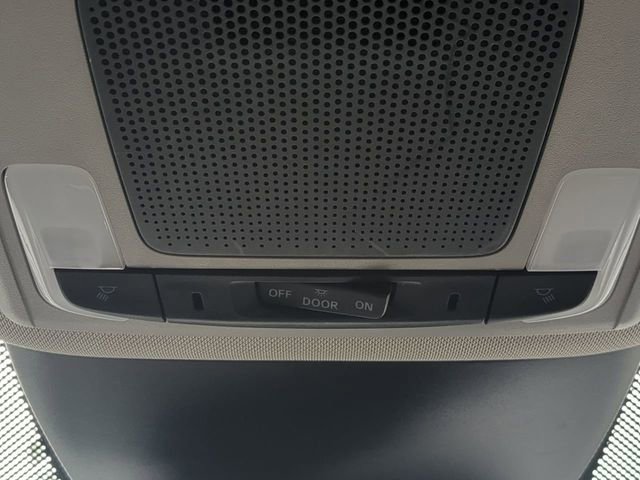 Used 2023 Honda Pilot EX-L image 25