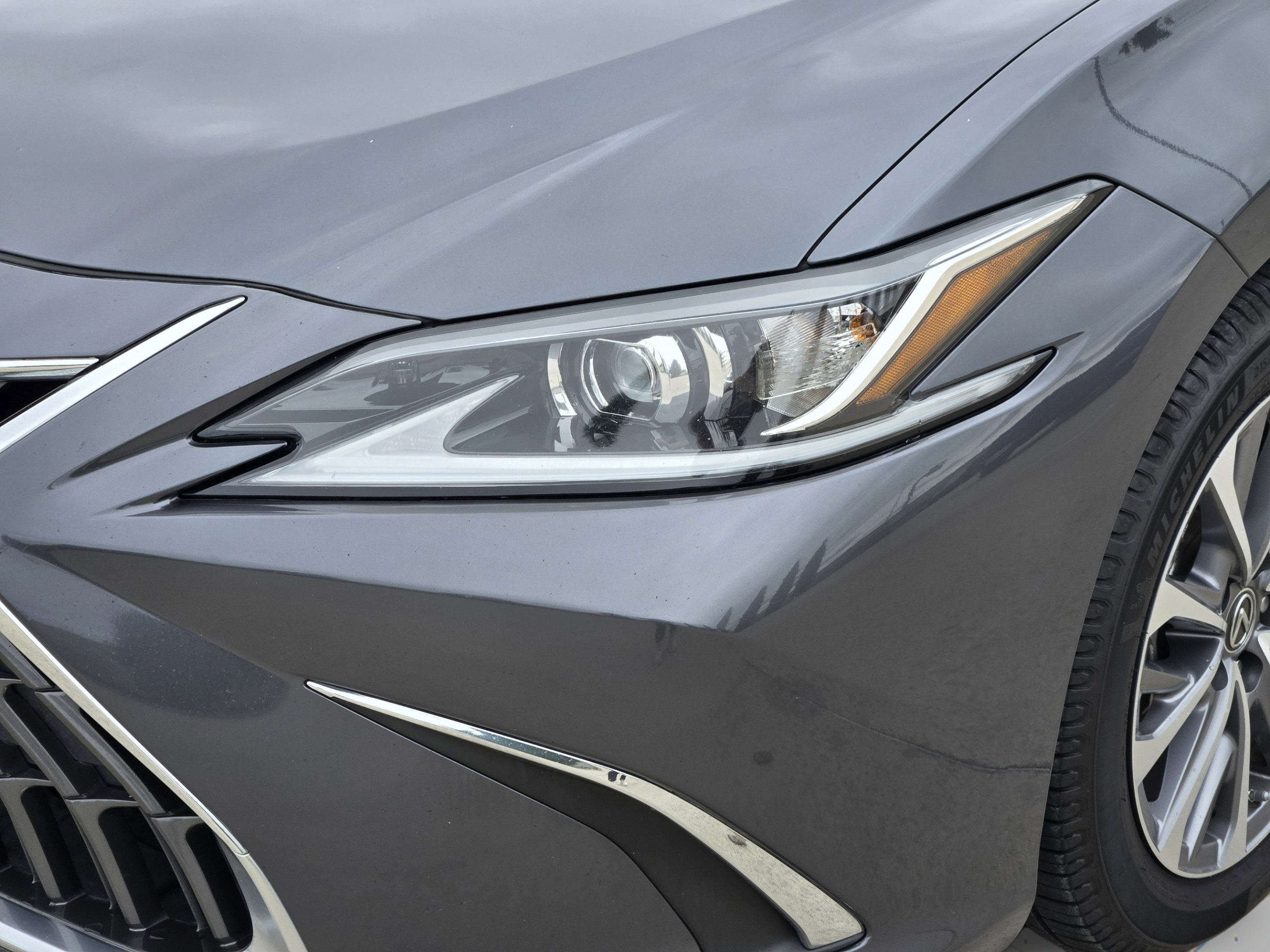 Used 2023 Lexus ES 350 w/ Accessory Package (Z2) FWD image 34