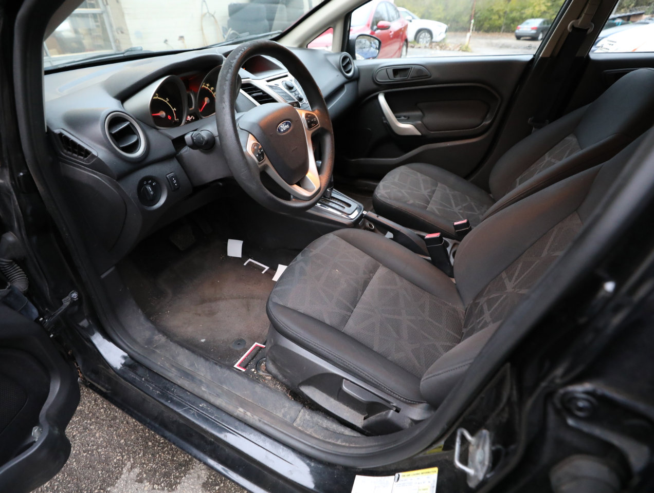 Used 2011 Ford Fiesta SE w/ 203A Rapid Spec Order Code image 16