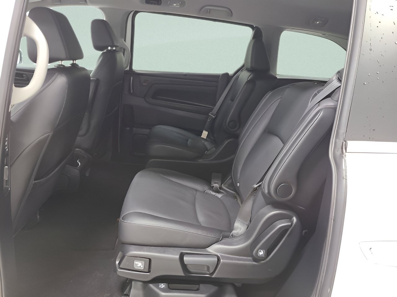 Certified 2024 Honda Odyssey EX-L image 17