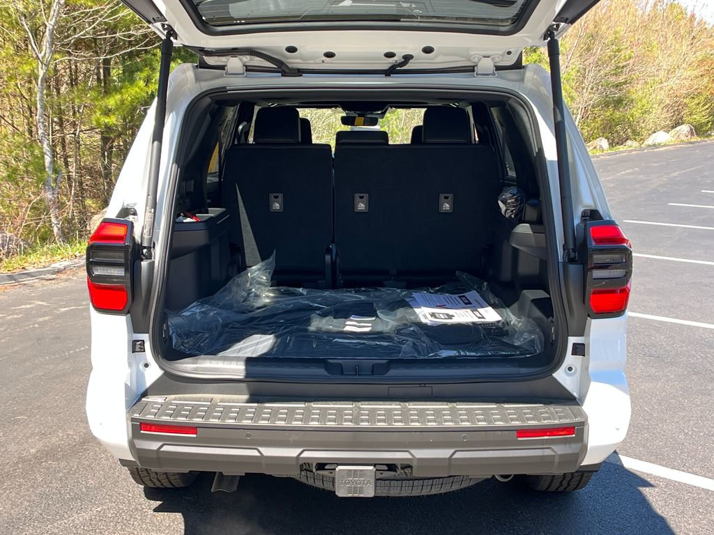 New 2026 Toyota 4Runner TRD Off-Road Premium AWD/4WD image 10