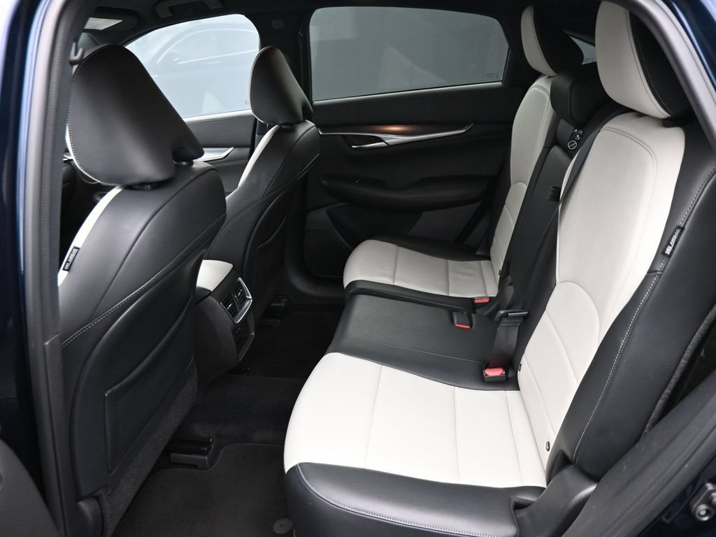 Used 2023 INFINITI QX55 Luxe w/ Cargo Package AWD/4WD image 12