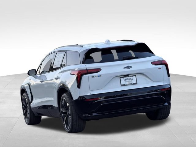Used 2024 Chevrolet Blazer EV RS RWD image 8