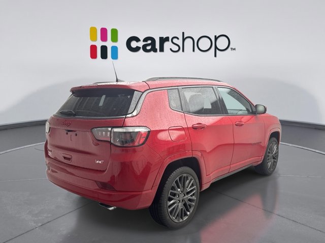 Used 2022 Jeep Compass Limited image 3