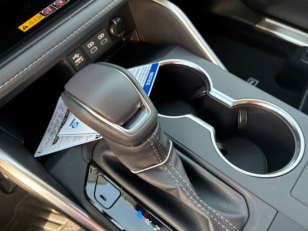 New 2026 Toyota Highlander XLE image 29