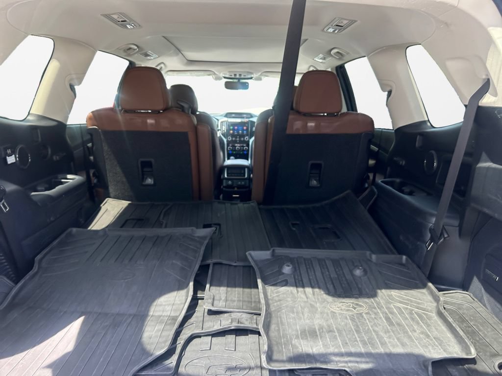 Used 2022 Subaru Ascent Touring AWD/4WD image 16