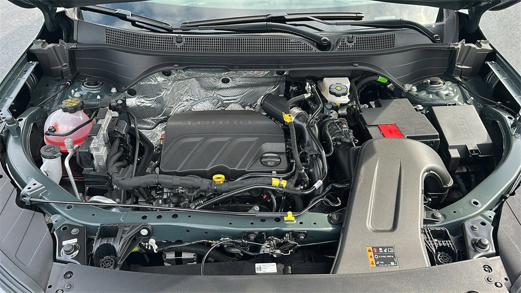 New 2025 Chevrolet Trax LT w/ LT Convenience Package image 30