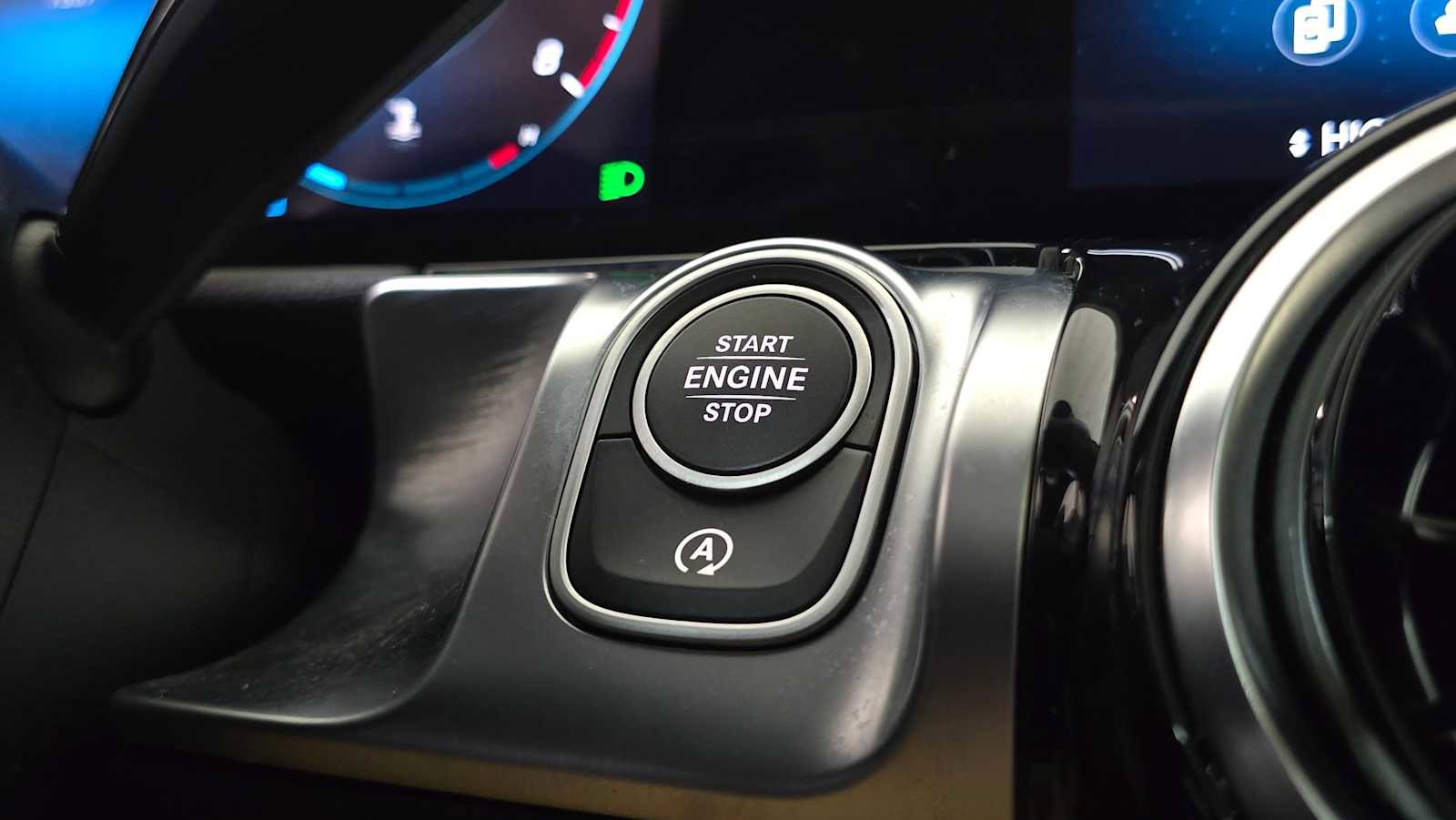 Certified 2023 Mercedes-Benz GLB 250 GLB 250 image 37