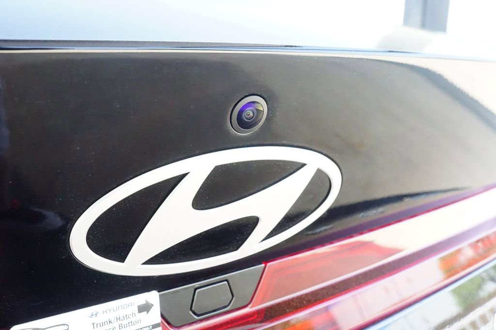 New 2025 Hyundai Elantra Blue image 22