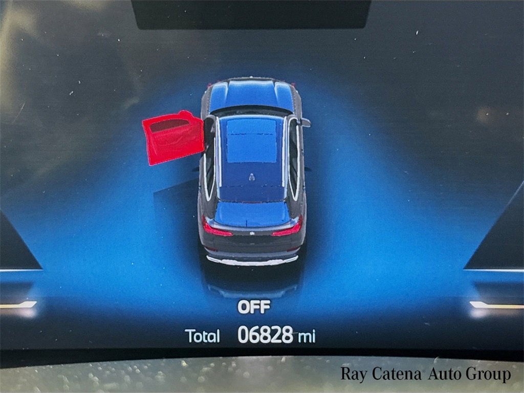 Used 2024 BMW X5 xDrive40i w/ Premium Package image 12