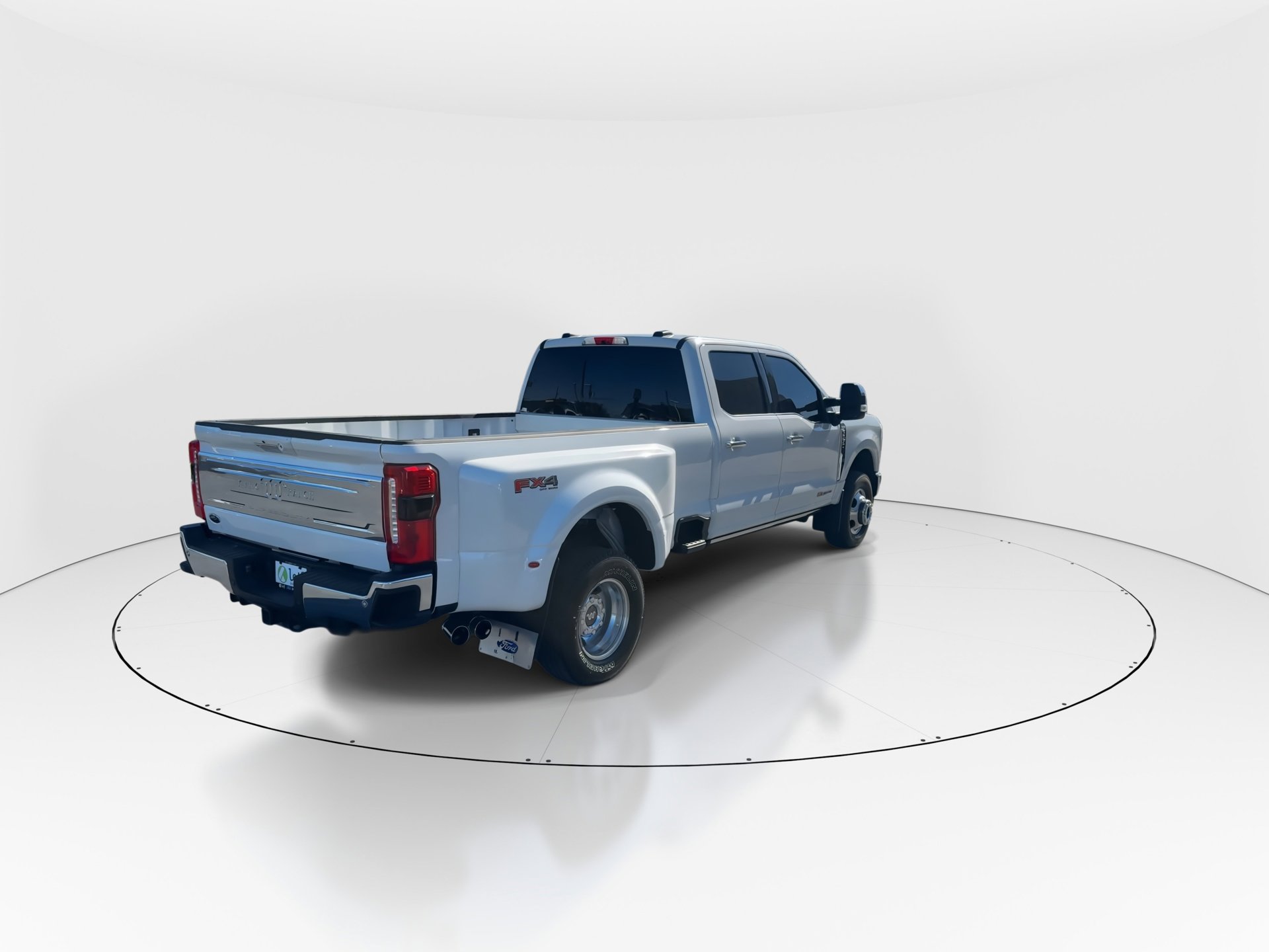 Certified 2024 Ford F350 King Ranch w/ Chrome Package image 8
