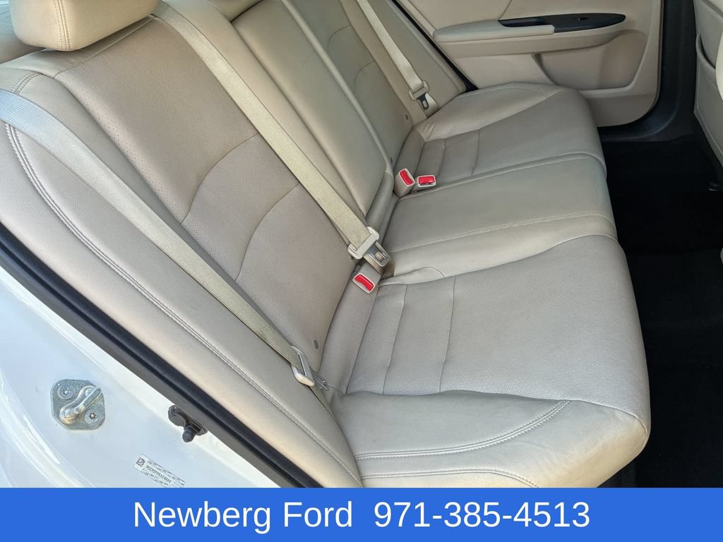 Used 2014 Honda Accord Touring image 30