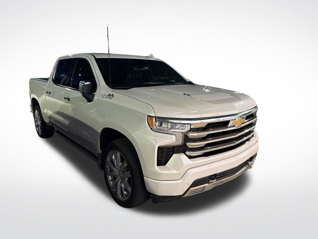 Used 2024 Chevrolet Silverado 1500 High Country AWD/4WD image 2