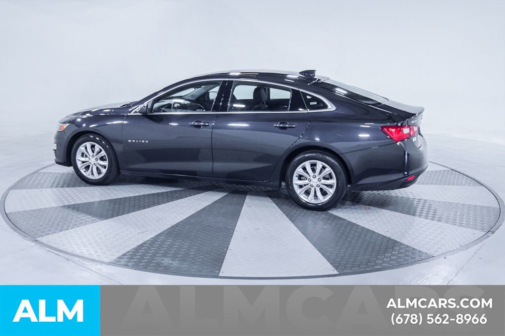 Used 2025 Buick Enclave Preferred image 5