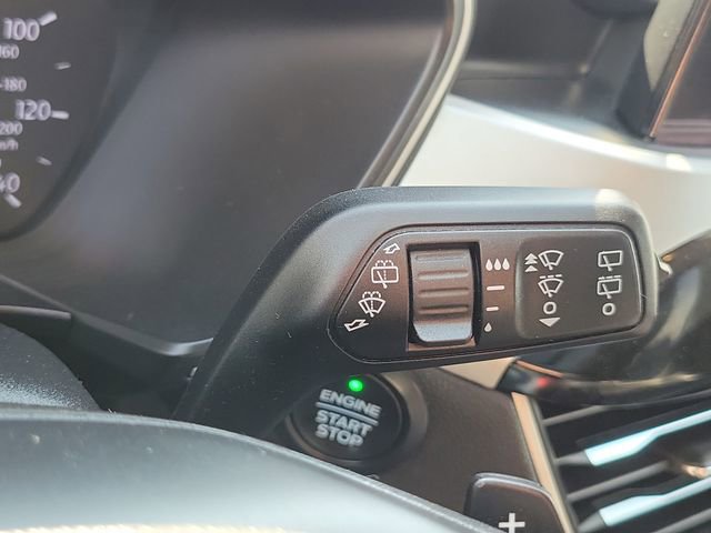 Used 2020 Ford Escape SEL AWD/4WD image 14