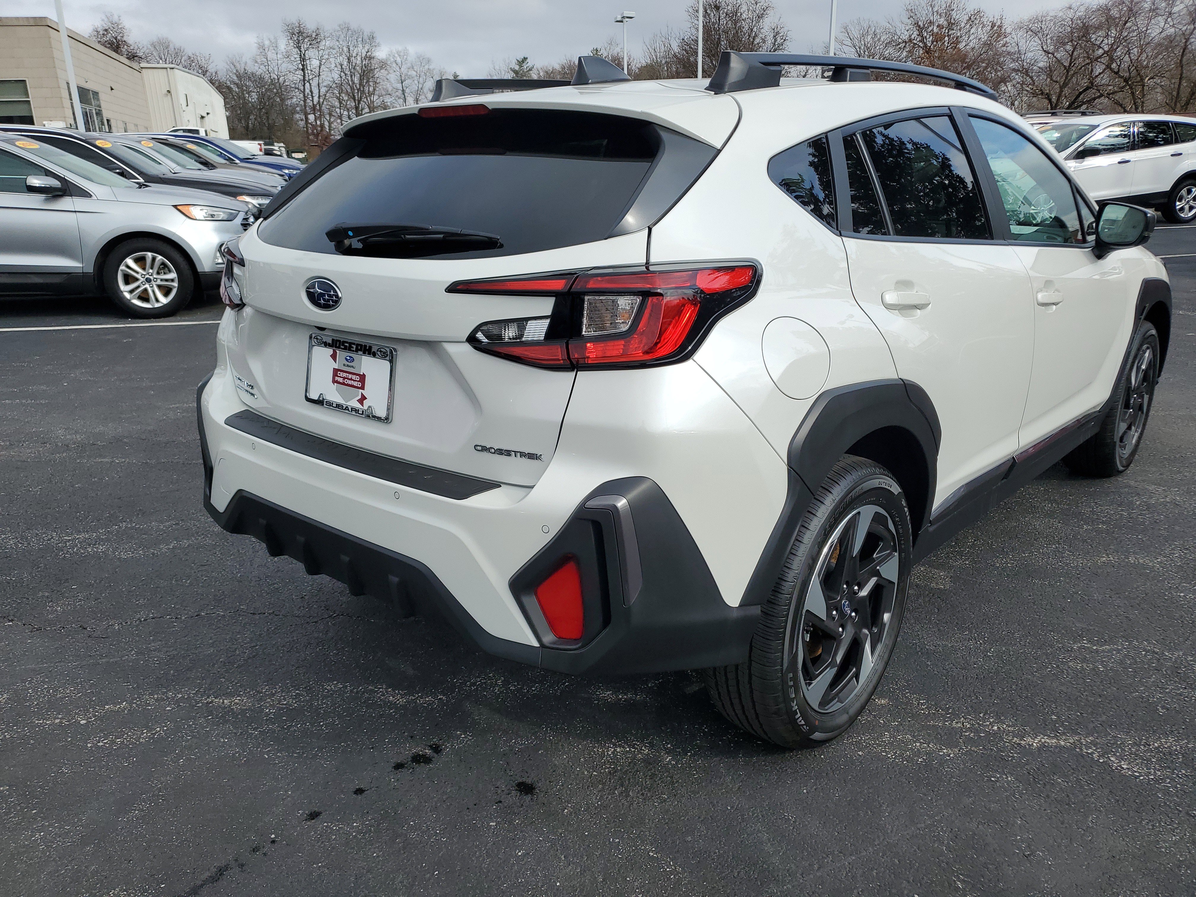 Certified 2025 Subaru Crosstrek 2.5i Limited w/ Crosstrek Mirror Package image 3